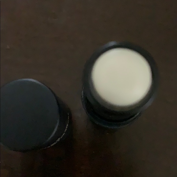 Nudestix Illuminaughty all over face color - Picture 2 of 5